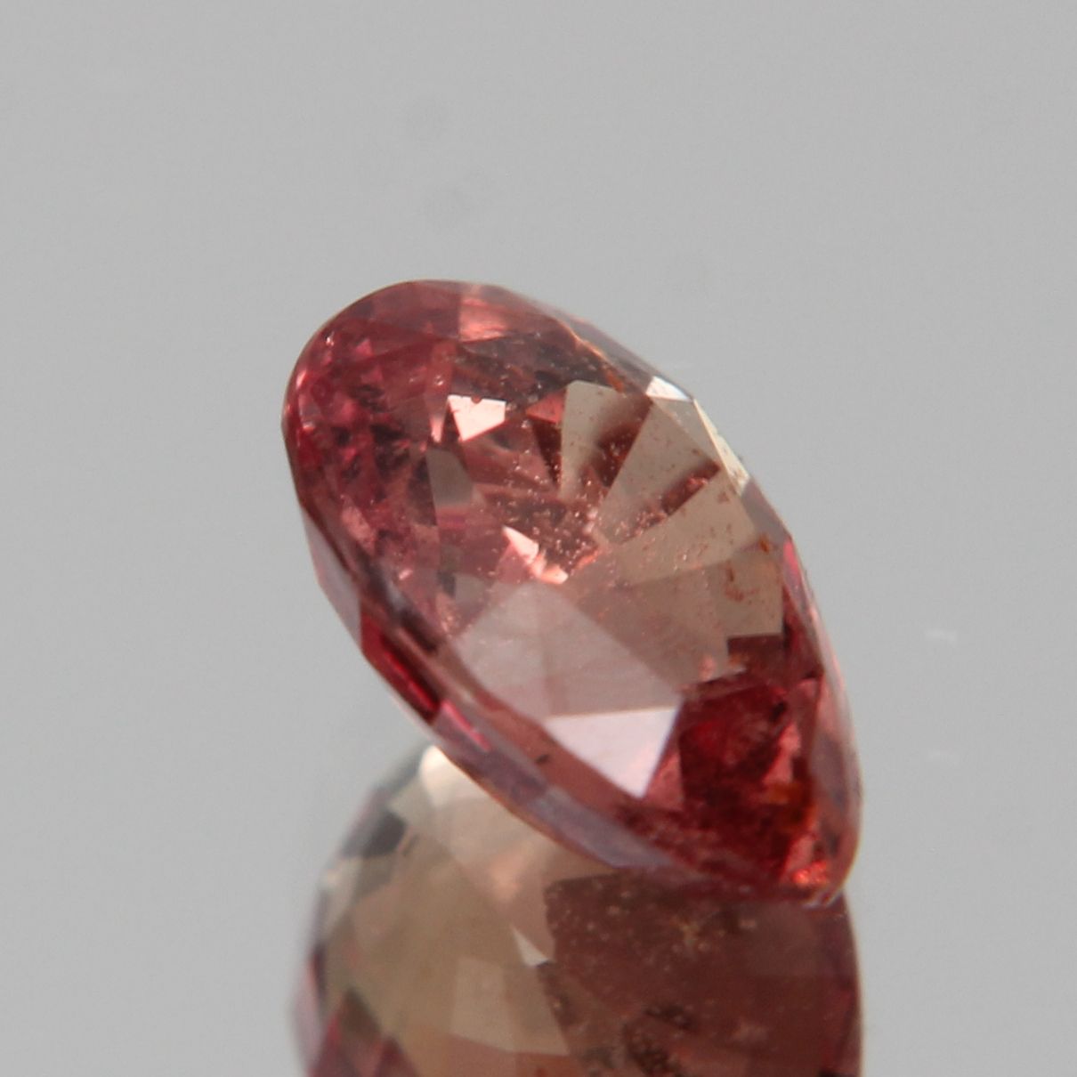 Padparadscha Saphir 1.27ct