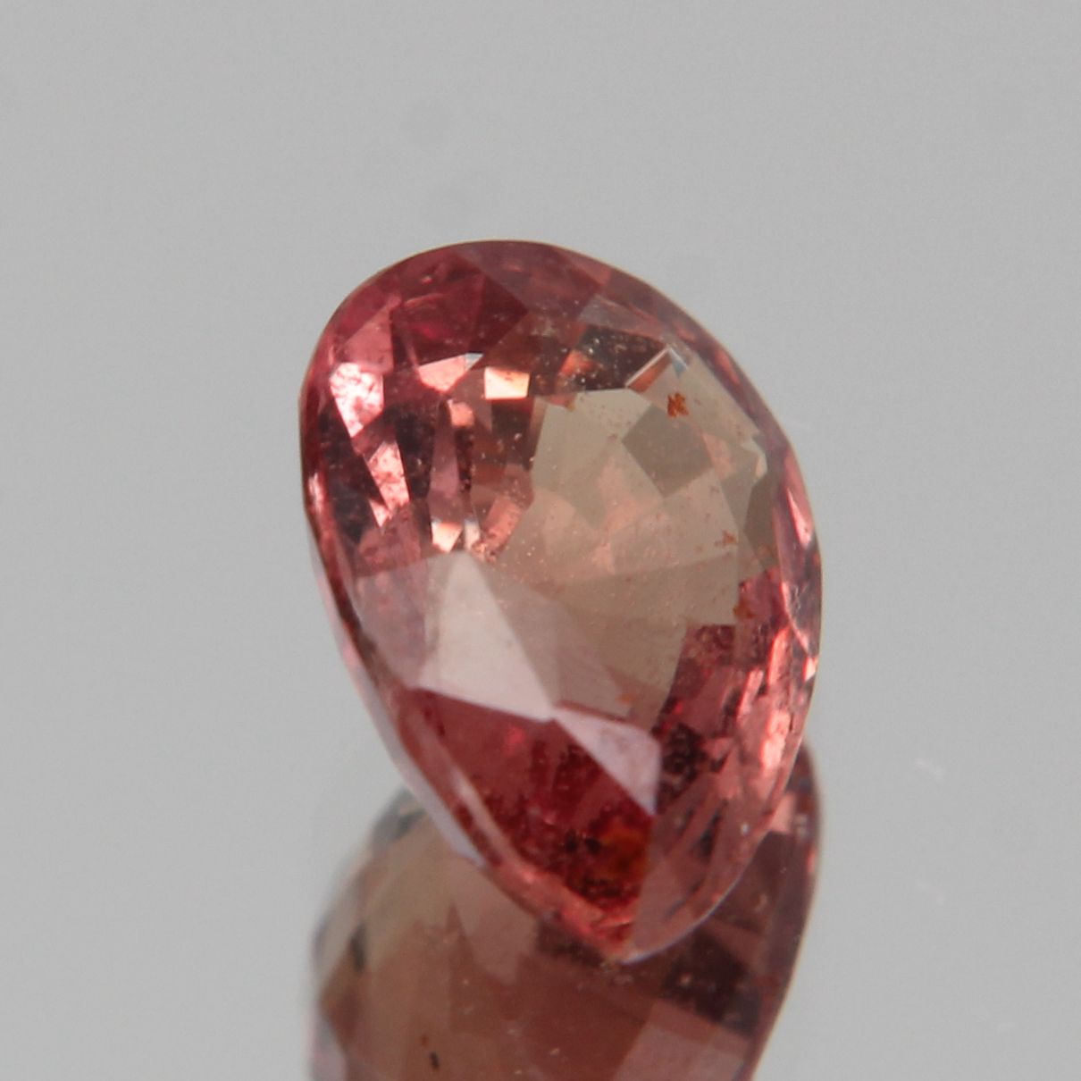 Padparadscha Saphir 1.27ct