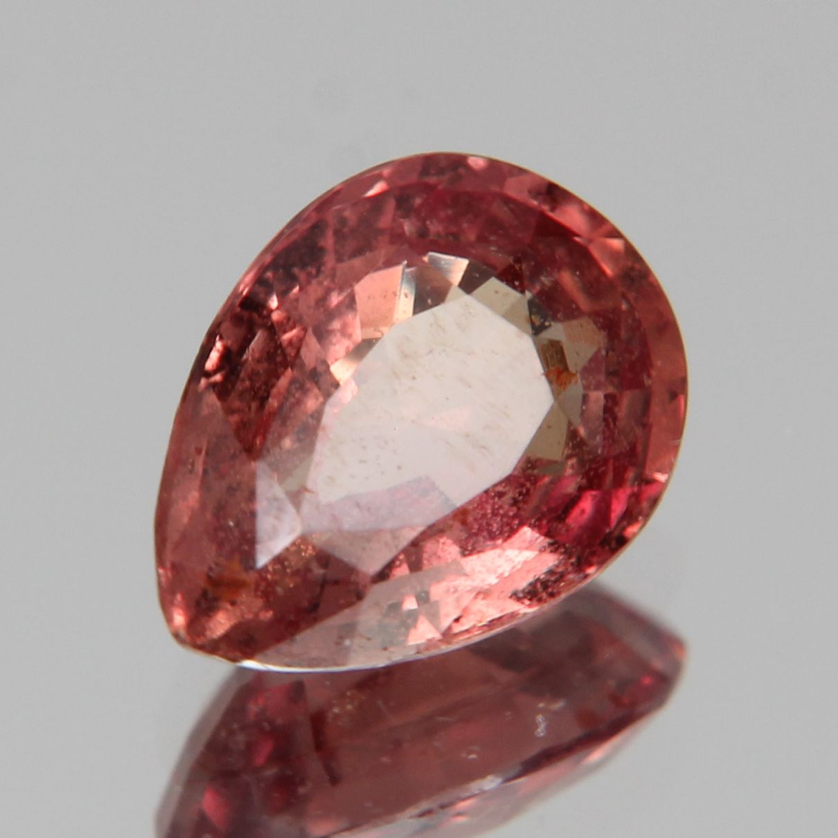 Padparadscha Saphir 1.27ct