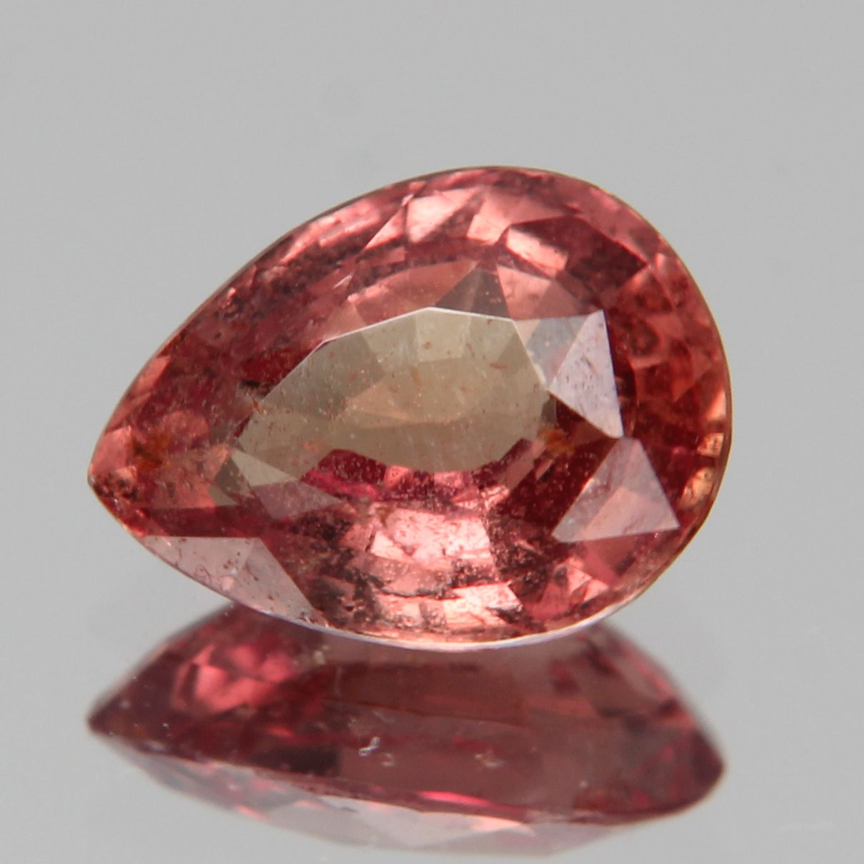 Padparadscha Saphir 1.27ct