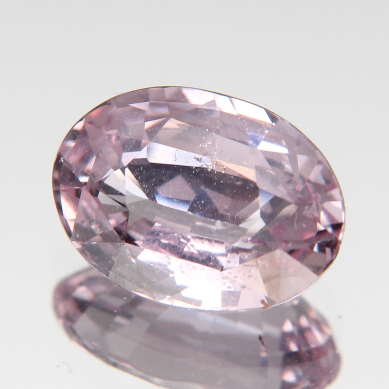 pinker Saphir 2.49 ct