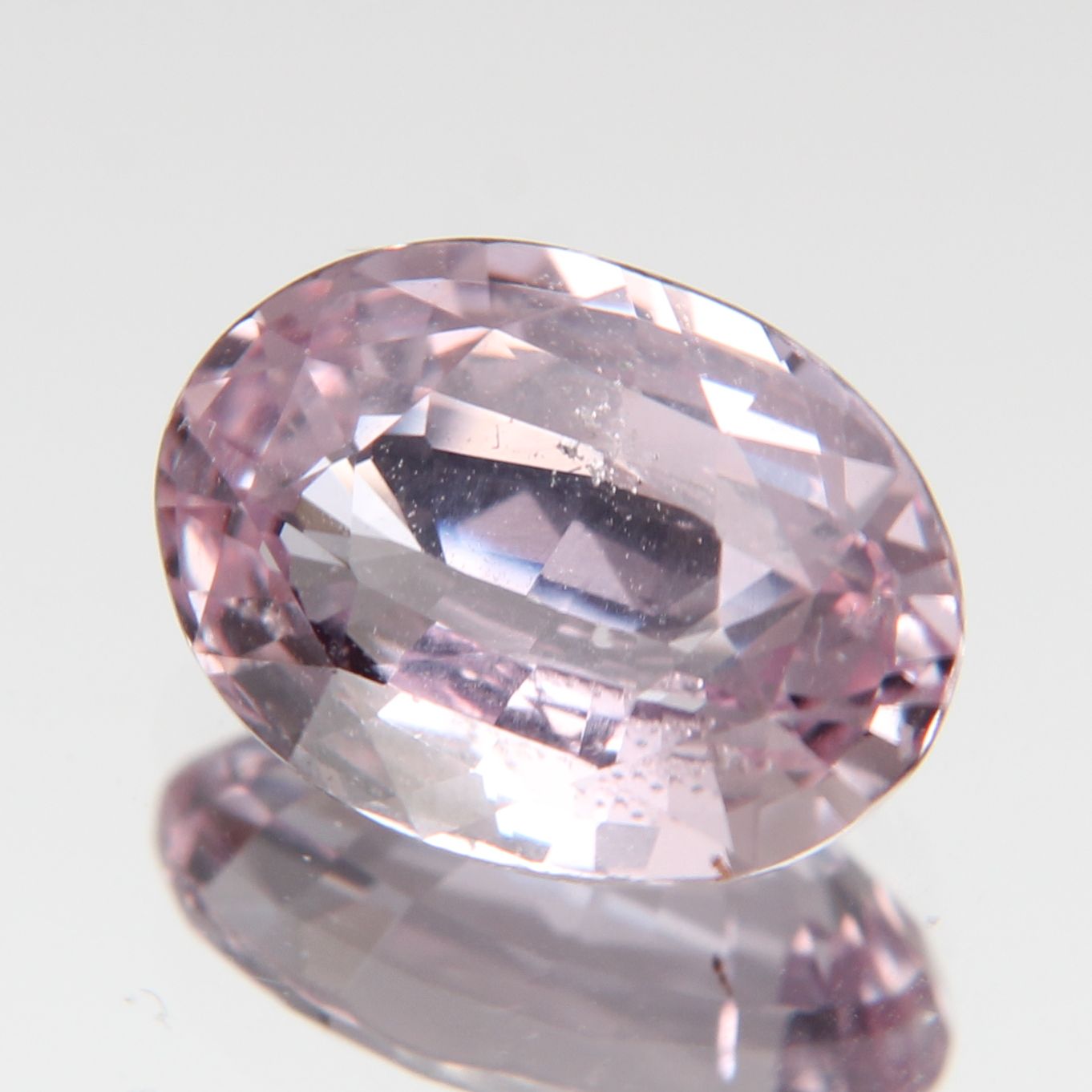 pinker Saphir 2.49 ct