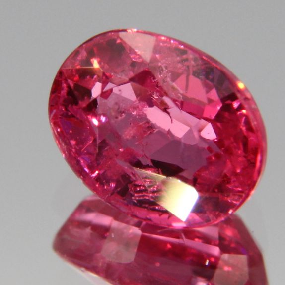 Pinker Spinell 1.03 ct