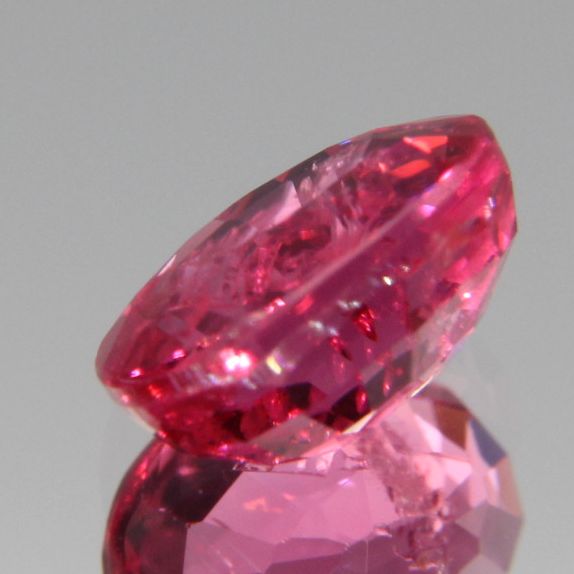 Pinker Spinell 1.03 ct