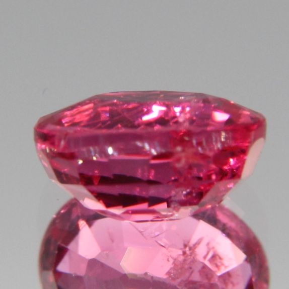 Pinker Spinell 1.03 ct