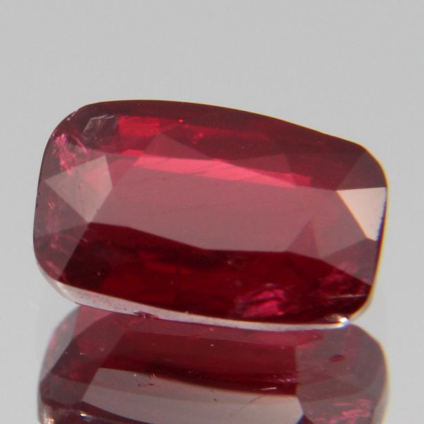 Rubin 1.05ct