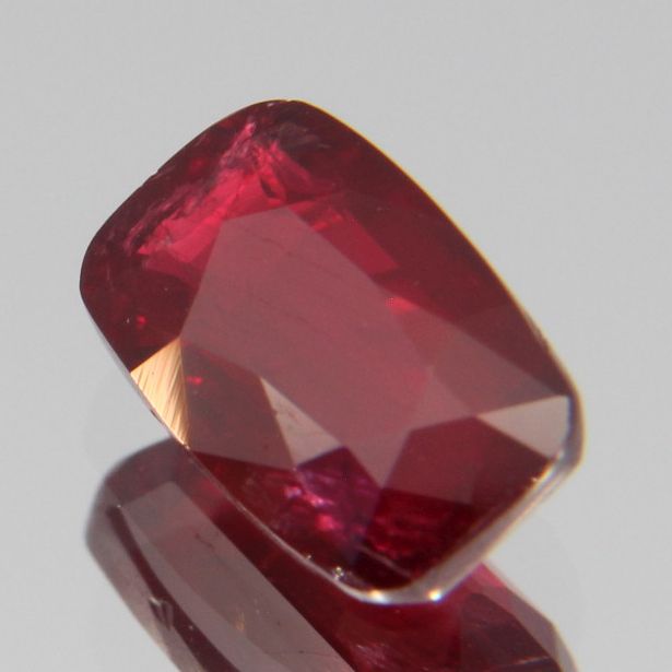 Rubin 1.05ct