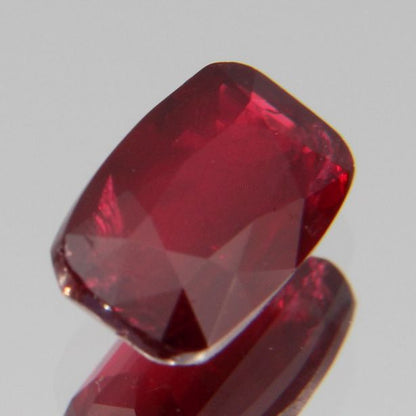 Rubin 1.05ct