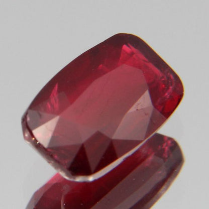Rubin 1.05ct