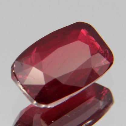 Rubin 1.05ct