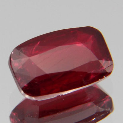 Rubin 1.05ct