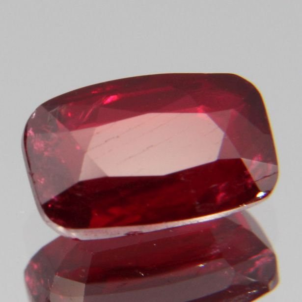 Rubin 1.05ct