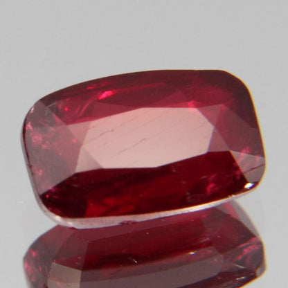 Rubin 1.05ct