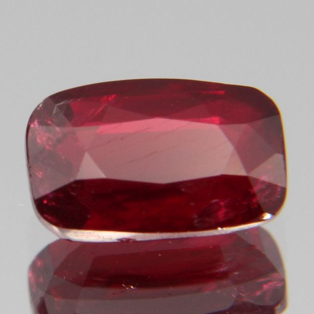 Rubin 1.05ct