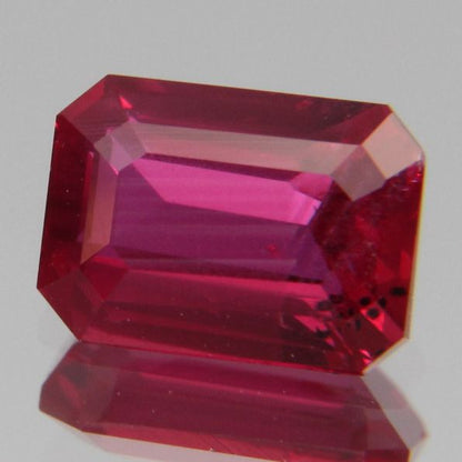 Rubin 1.07ct