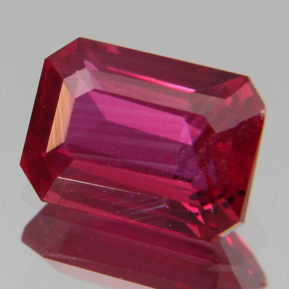 Rubin 1.07ct