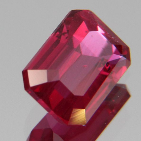 Rubin 1.07ct
