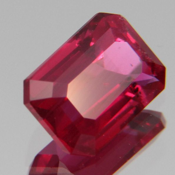Rubin 1.07ct