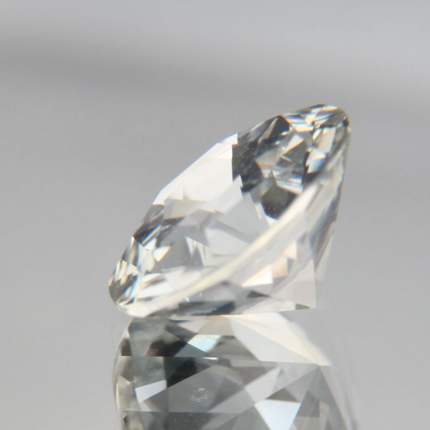 weißer Saphir 1.31ct 