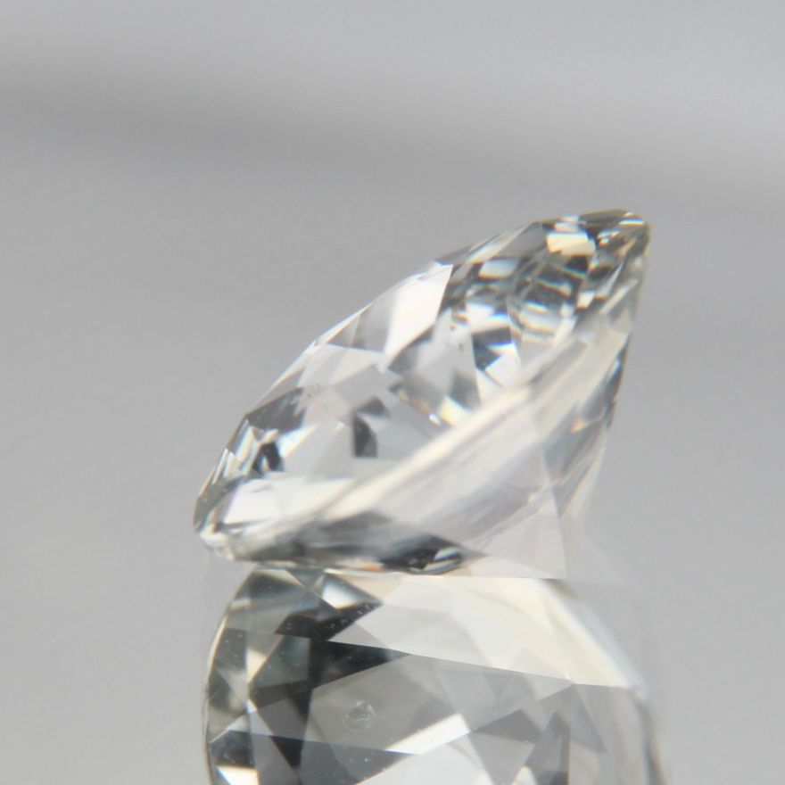 weißer Saphir 1.31ct 