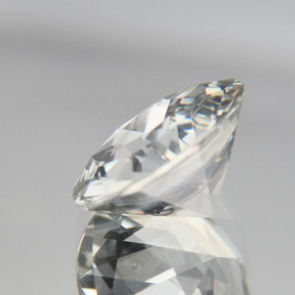 weißer Saphir 1.31ct 