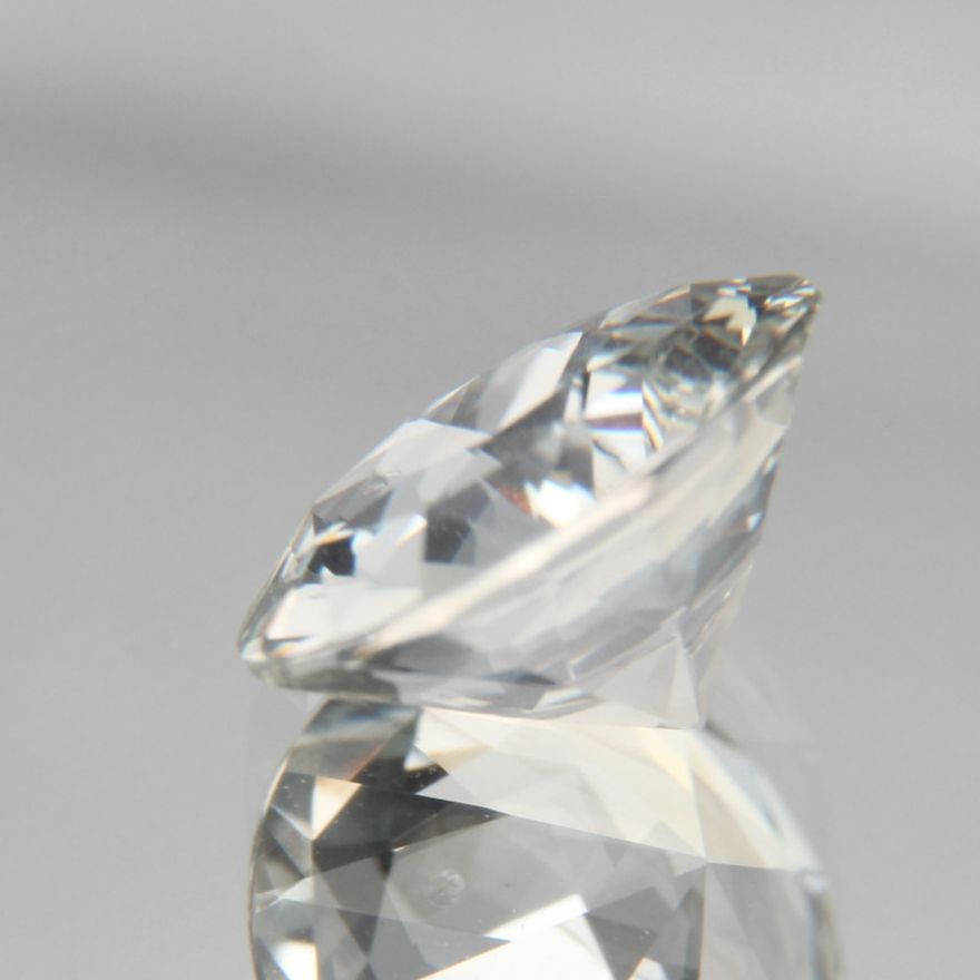 weißer Saphir 1.31ct 