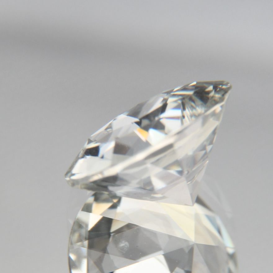 weißer Saphir 1.31ct 