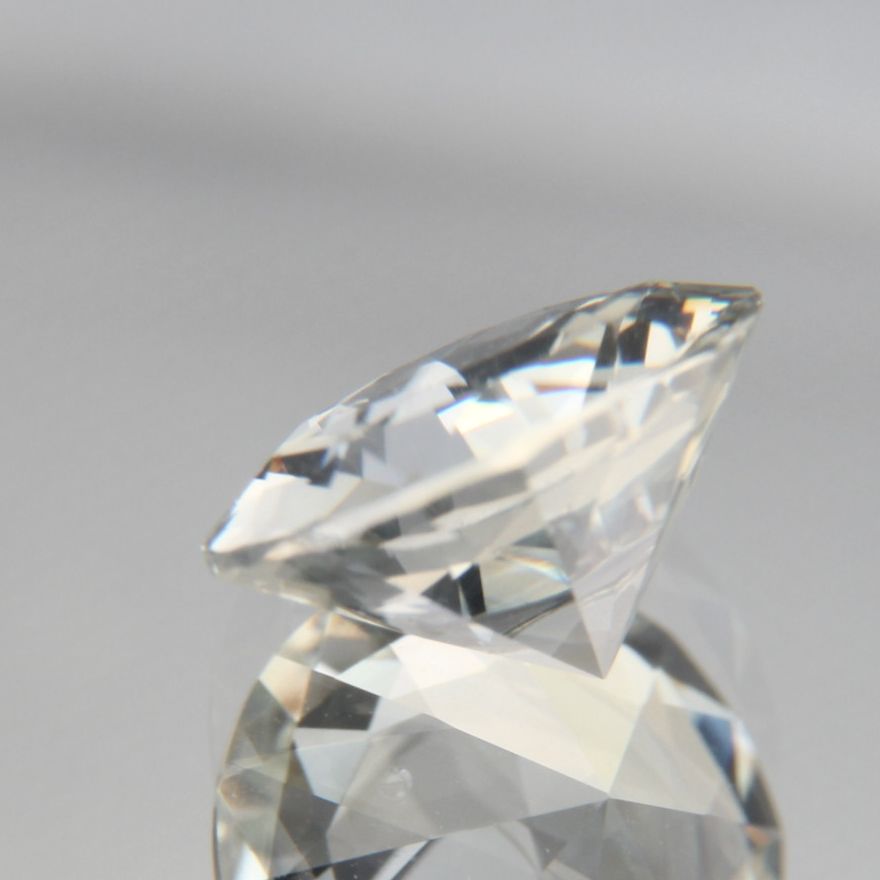 weißer Saphir 1.31ct 