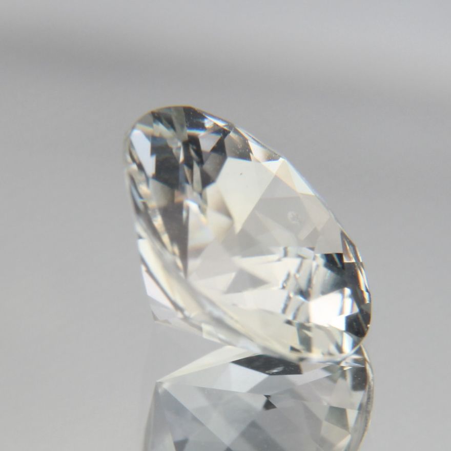 weißer Saphir 1.31ct 