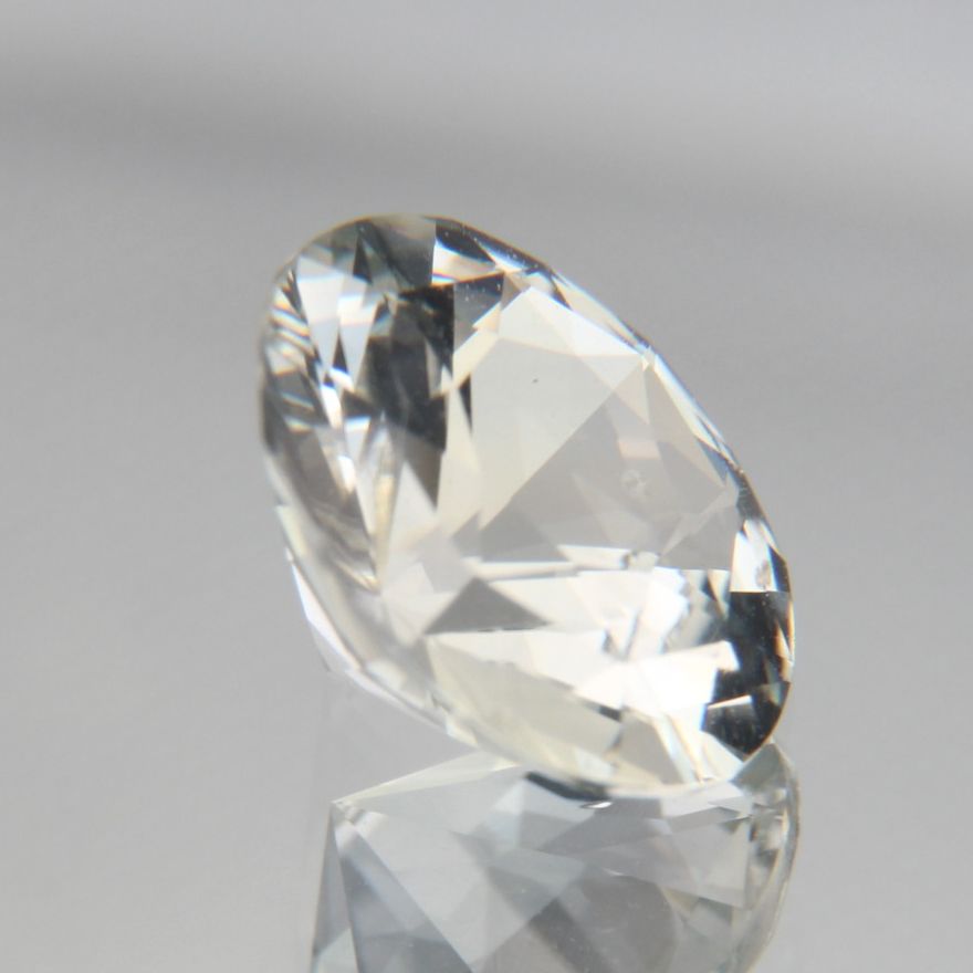weißer Saphir 1.31ct 
