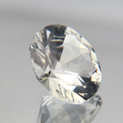 weißer Saphir 1.31ct 