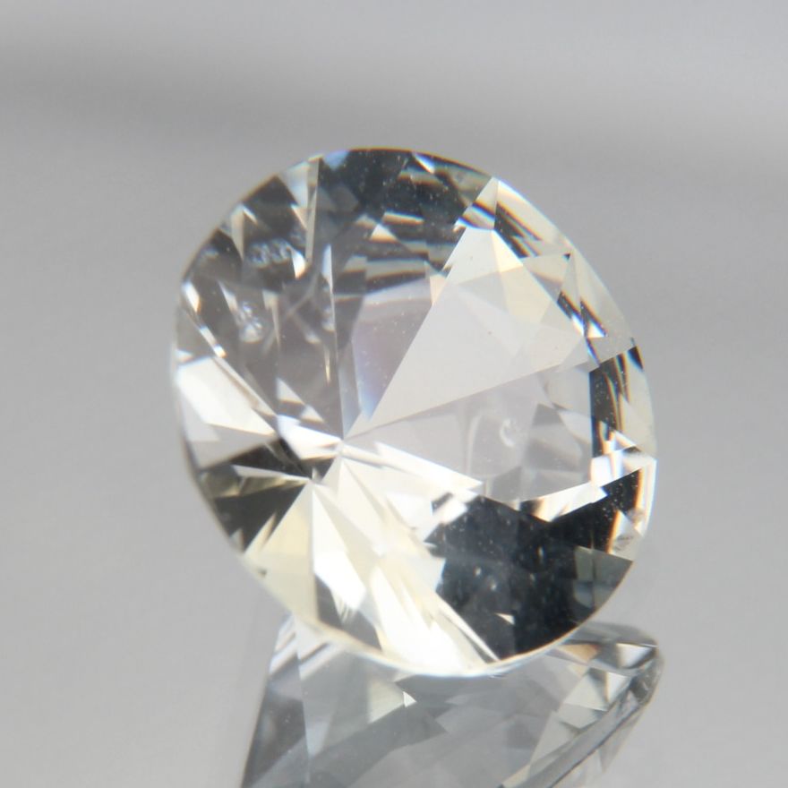 weißer Saphir 1.31ct 