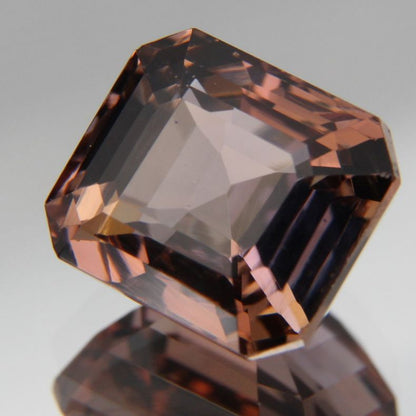 Zoisit 4.38 ct