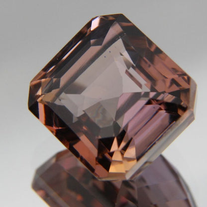 Zoisit 4.38 ct