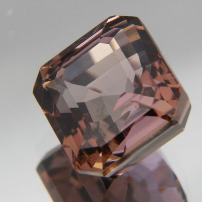 Zoisit 4.38 ct