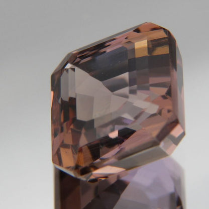 Zoisit 4.38 ct