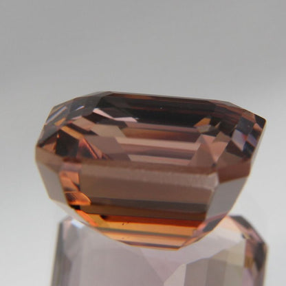 Zoisit 4.38 ct