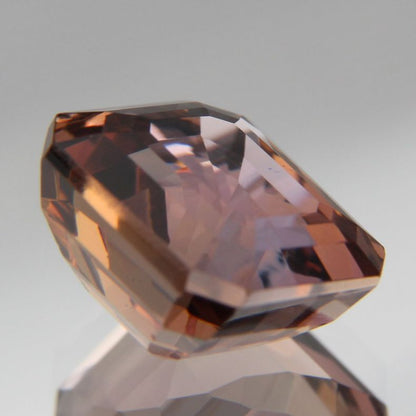 Zoisit 4.38 ct