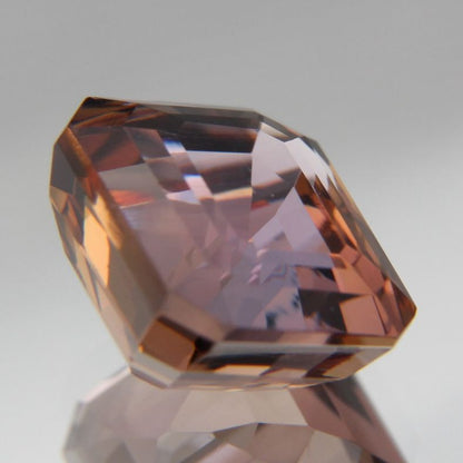 Zoisit 4.38 ct
