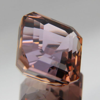 Zoisit 4.38 ct