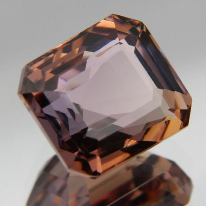 Zoisit 4.38 ct