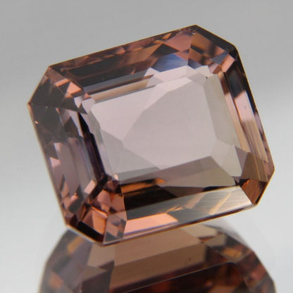Zoisit 4.38 ct