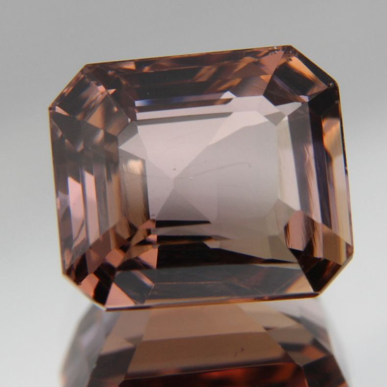 Zoisit 4.38 ct
